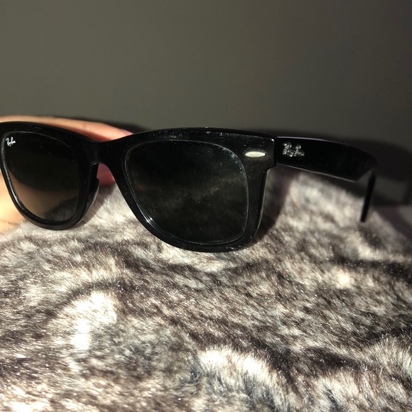 Ray Ban Original Wayfarers - Picture 6 of 8